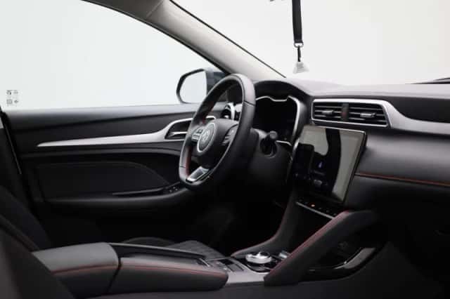 MG ZS EV (2023) thumbnail 30