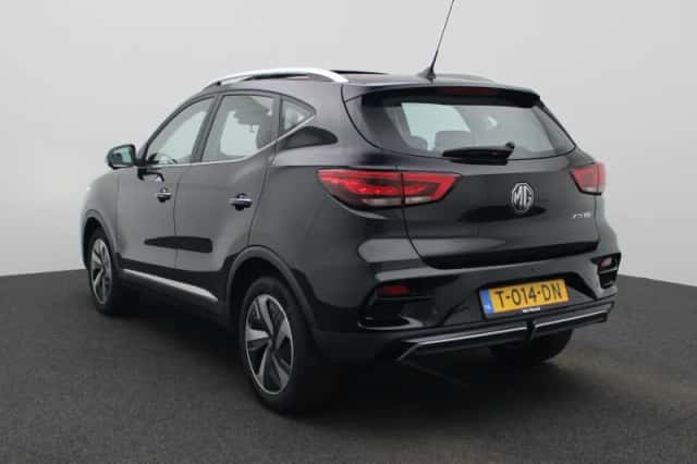 MG ZS EV (2023) thumbnail 3