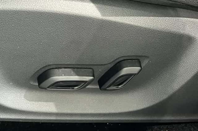 MG ZS EV (2021) thumbnail 14