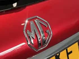 MG MG5 (2023) thumbnail 13