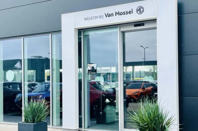 MG ZS EV (2022) thumbnail 4