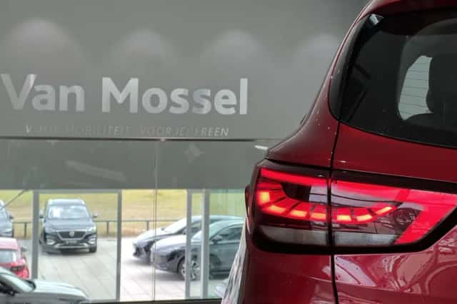 MG ZS EV (2022) thumbnail 6