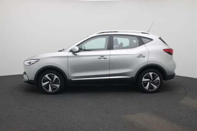 MG ZS EV (2023) thumbnail 4