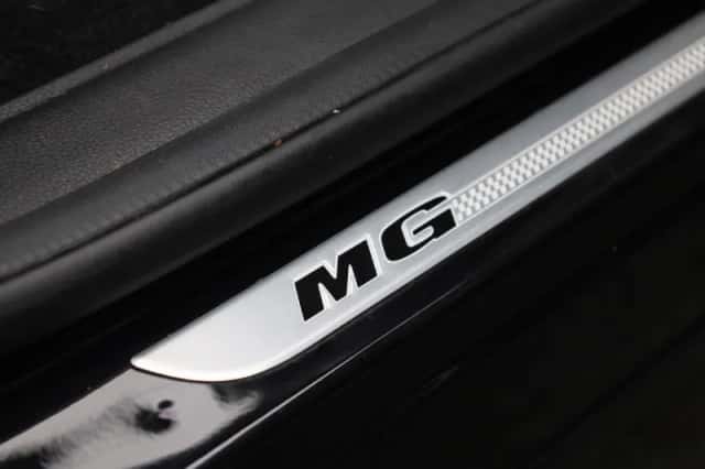MG MG HS (2021) thumbnail 36