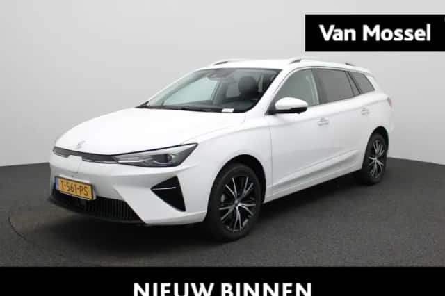 MG MG5 (2023) thumbnail 1