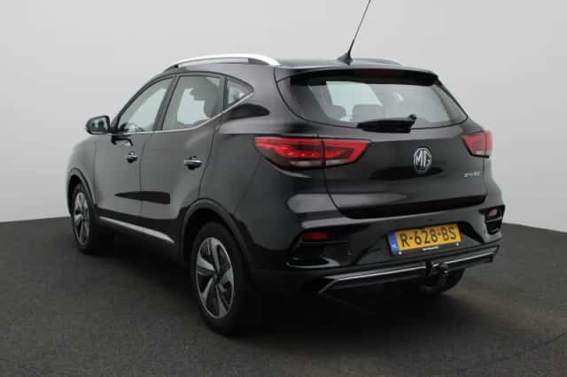 MG ZS EV (2022) thumbnail 2