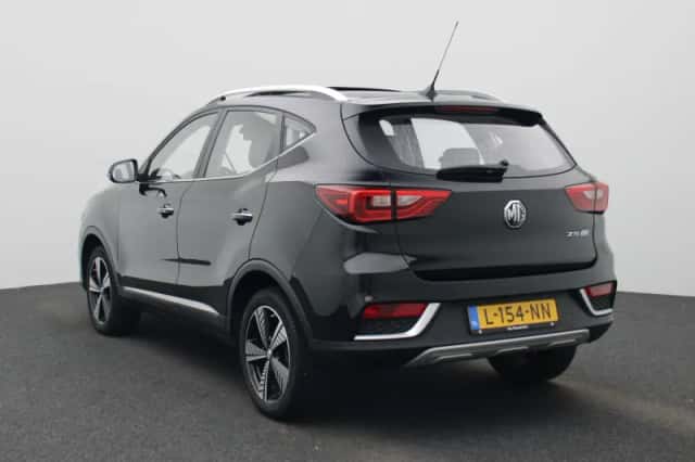 MG ZS EV (2021) thumbnail 2