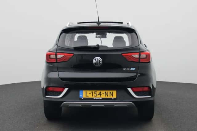 MG ZS EV (2021) thumbnail 5
