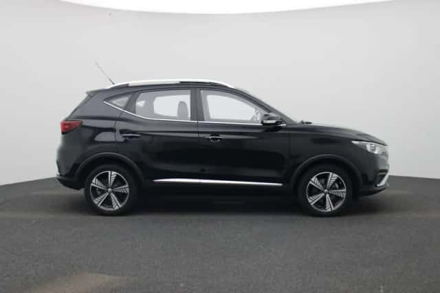 MG ZS EV (2021) thumbnail 6