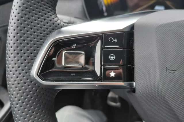 MG ZS (2025) thumbnail 17