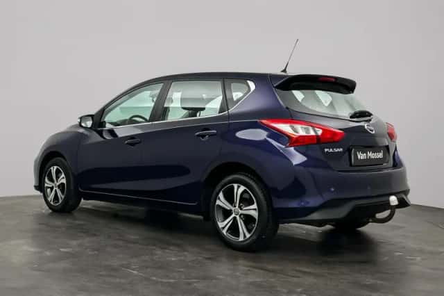 Nissan Pulsar (2018) thumbnail 3