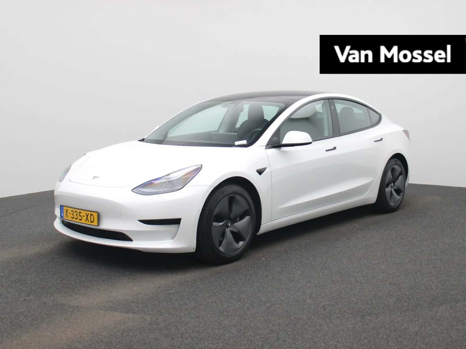 Tesla Model 3 (2021) — foto 1
