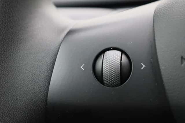 Tesla Model 3 (2021) thumbnail 22
