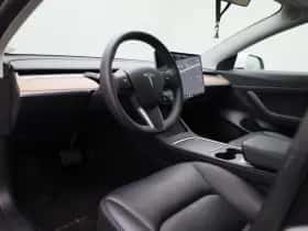 Tesla Model 3 (2021) thumbnail 36