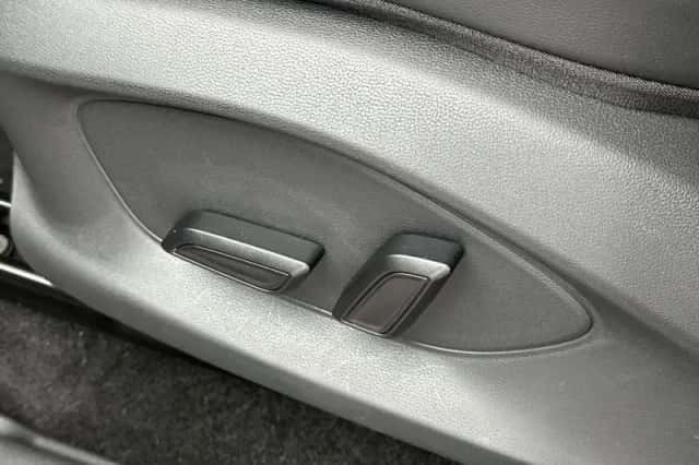 MG ZS (2026) thumbnail 12