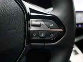 Peugeot 308 (2023) thumbnail 16