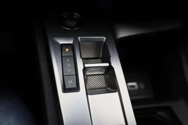Peugeot 308 (2023) thumbnail 23