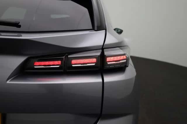 Peugeot 308 (2023) thumbnail 35