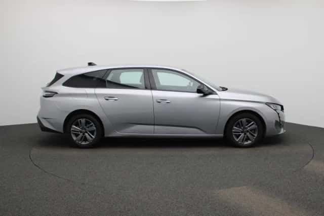 Peugeot 308 (2023) thumbnail 7