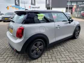 MINI Electric (2021) thumbnail 7