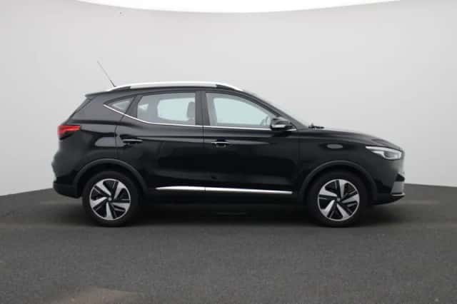 MG ZS EV (2023) thumbnail 6