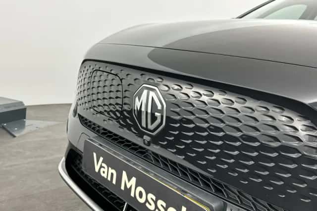 MG ZS EV (2022) thumbnail 6