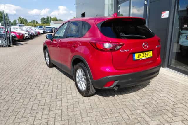 Mazda CX-5 (2016) thumbnail 3