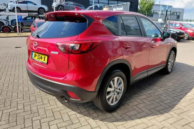 Mazda CX-5 (2016) thumbnail 5