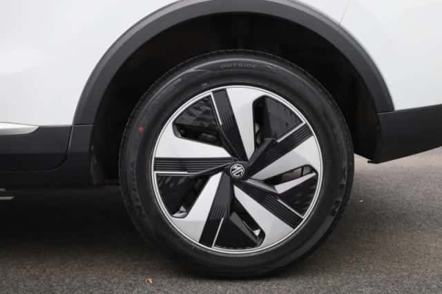 MG ZS EV (2023) thumbnail 14
