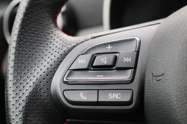 MG ZS EV (2023) thumbnail 18