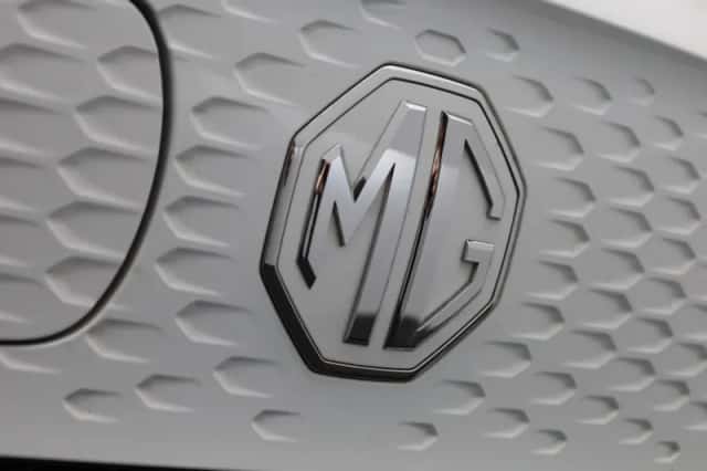 MG ZS EV (2023) thumbnail 38