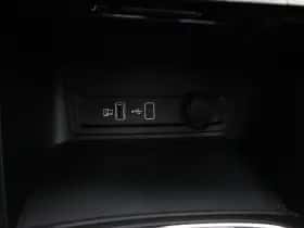 MG ZS EV (2023) thumbnail 24