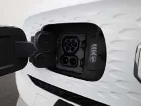 MG ZS EV (2023) thumbnail 32