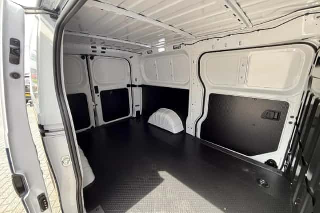 Maxus EDeliver5 (2025) thumbnail 16