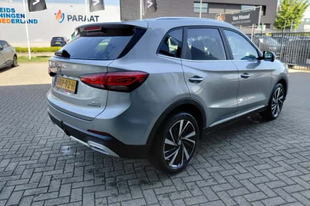 MG ZS (2025) thumbnail 5