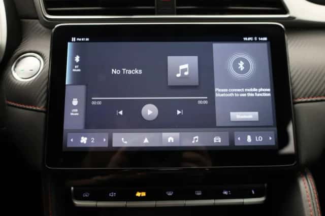 MG ZS EV (2023) thumbnail 23