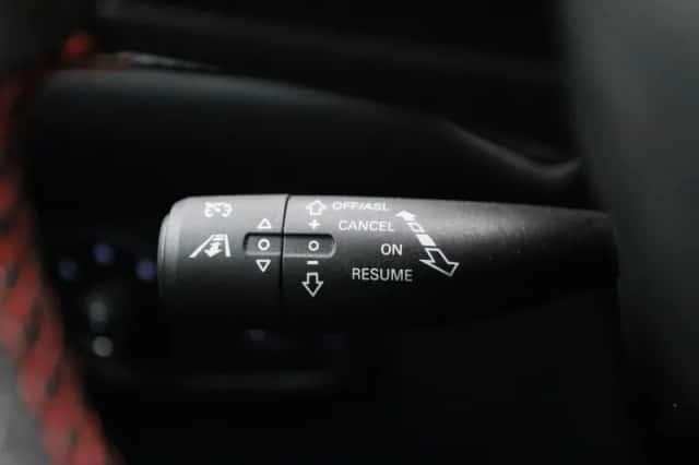 MG ZS EV (2023) thumbnail 19