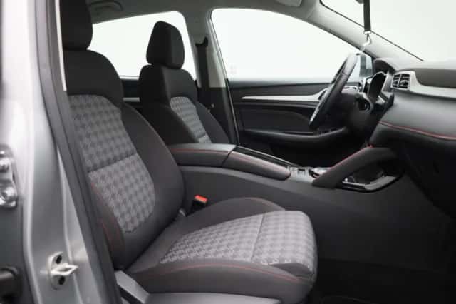 MG ZS EV (2023) thumbnail 31