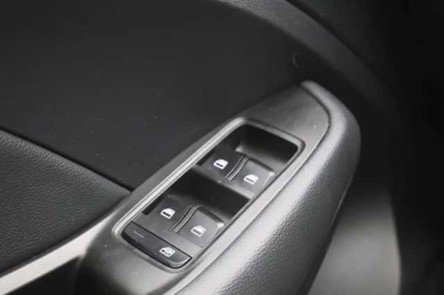 MG ZS EV (2021) thumbnail 28