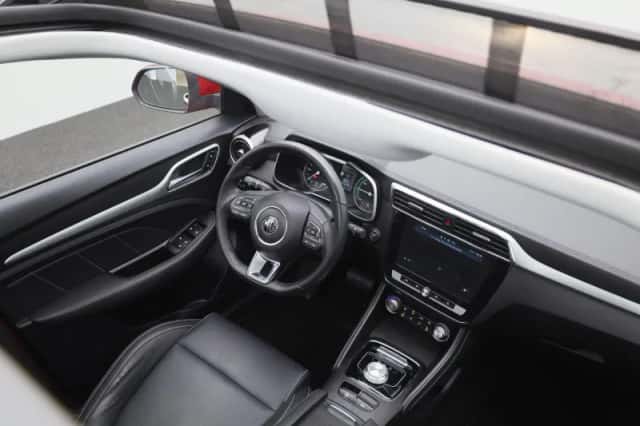 MG ZS EV (2021) thumbnail 31