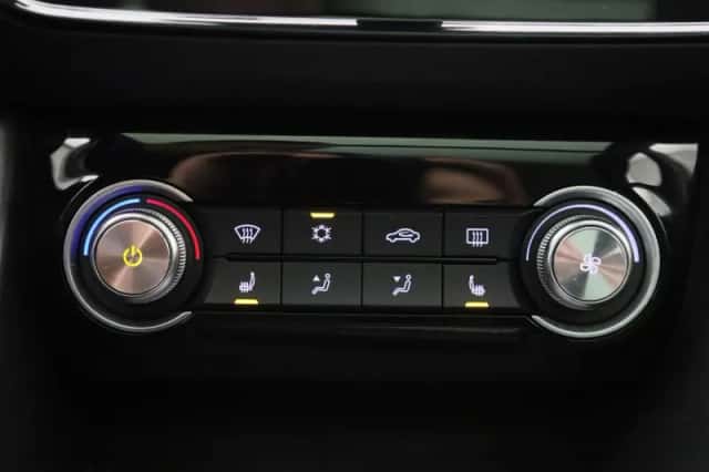 MG ZS EV (2021) thumbnail 18