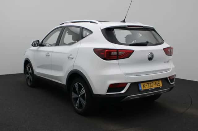 MG ZS EV (2021) thumbnail 3