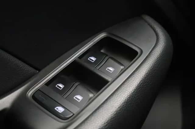 MG ZS EV (2021) thumbnail 28