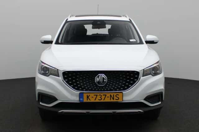 MG ZS EV (2021) thumbnail 4
