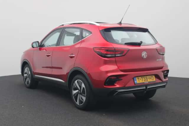 MG ZS EV (2023) thumbnail 2