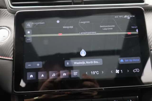 MG ZS EV (2023) thumbnail 16