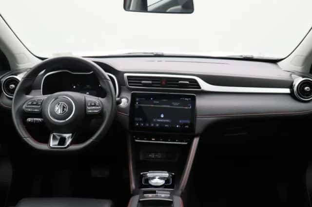MG ZS EV (2023) thumbnail 32