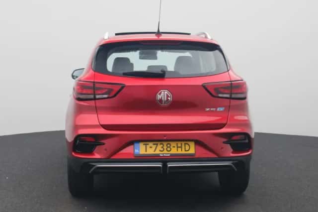 MG ZS EV (2023) thumbnail 5