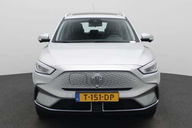 MG ZS EV (2023) thumbnail 3
