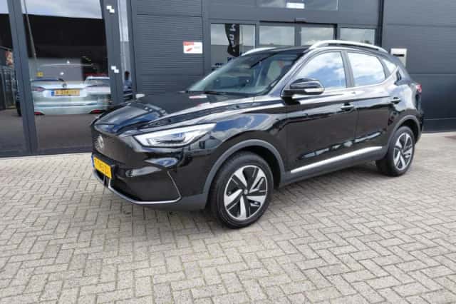 MG ZS EV (2023) thumbnail 2